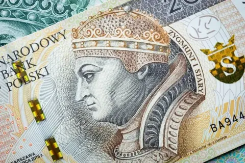 Zarobki lekarza stażysty 2025: Ile zarobisz "na rękę"?