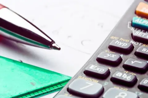 Dofinansowanie PFRON 2025: Ile dostaniesz za pracownika z grupą?
